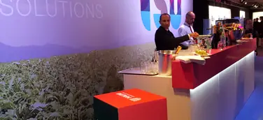 Hauni Maschinenbau: von Paris nach Dubai...