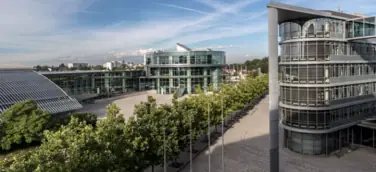 Audi erreicht solide Finanzzahlen im ersten Halbjahr und erwartet wachsende Herausforderungen