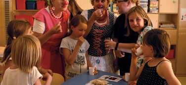 Kräuter Mix sorgt für Teezauber in der Kinderklinik