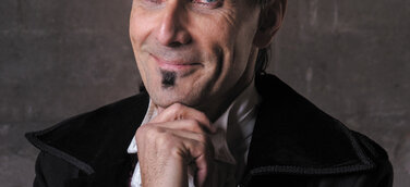 NEU im Freiburger GASTHAUS SCHIFF – NEU in FREIBURG: KULTURSCHIFF mit Zauberzentrum, Bluesmusik und Impro-Theater