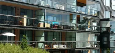 Lumon präsentiert Balkon- und Terrassenverglasungen sowie Balkonfassadenlösungen auf der Messe BAU 2019
