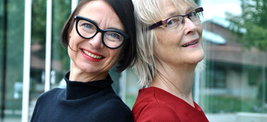 Matinee: Susanne Fritz und Celia Brown im inszenierten Dialog
