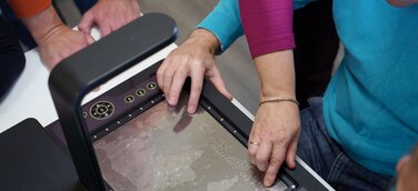Tast-Display „Tactonom“ erhält EU-Förderung, um mehr Sehbehinderte ins Arbeitsleben zu bringen
