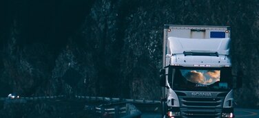 Fracht-Diebstahl auf dem Rastplatz - Ruheklauseln können für den Frachtführer teuer werden