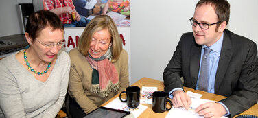 Mama Mia Erlangen - Stadtspitze besucht die neuen Räumlichkeiten