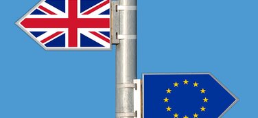 Brexit: Parken mitten auf der Autobahn - und Mays kühner Rücktrittsvorschlag