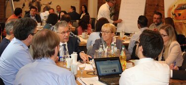 IMDS-Anwendertreffen bot Praxisvorträge und Diskussionsmöglichkeiten für die Automobilindustrie
