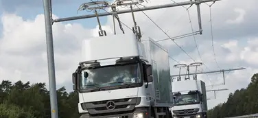 Schwerlastenverkehr mit Geweih: Auf der A5 fahren jetzt Oberleitungs-Lkw