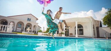 Gutscheine im Gesamtwert von 7,5 Millionen Euro: BestFewo feiert zehnjähriges Jubiläum mit seinen Urlaubern