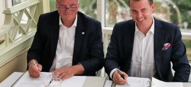 Mukran Port und Hoyer erweitern Dienstleistungsspektrum: Neue vollautomatisierte Bunkerstation am Liegeplatz 1