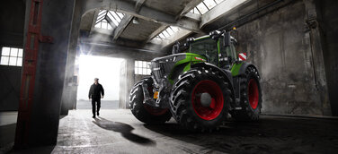 „Ready for more.“ – Münchner Agentur SHOT ONE BRAND COMMUNICATION launcht den neuen Fendt 900 Vario.