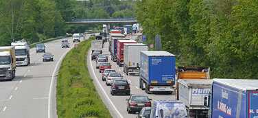 Streit um Blockabfertigung