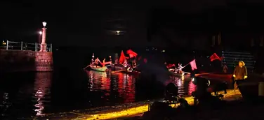 Theater auf dem Wasser in Arona am Lago Maggiore