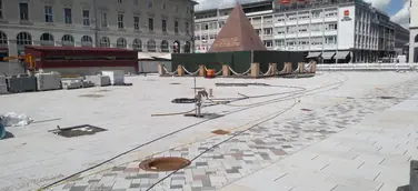 Freie Wähler | FÜR Karlsruhe - Fraktion beantragt Pflanzen und mehr Schatten für den Karlsruher Markplatz