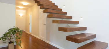 Nachhaltig basierende Entwicklungen zum Treppenfinish: Umweltschonende Lacke und Öle für individuelle Anwendungslösungen