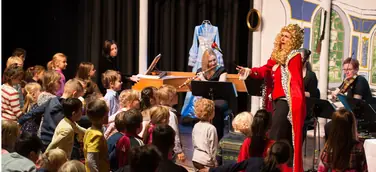Kinderkonzert in München: Barock rockt! Eine Zeitreise mit den Starkomponisten Bach, Vivaldi, Händel