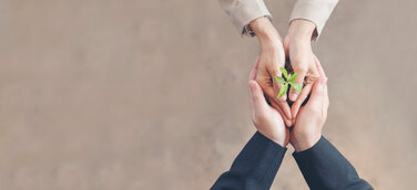 GECA Pharma ist neuer Förderpartner des VCAs