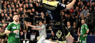 Handball: Ausverkaufte ARENA beflügelt den HC Erlangen zum Sieg gegen die Füchse