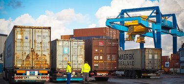 Straße legt beim Güterverkehr am meisten zu