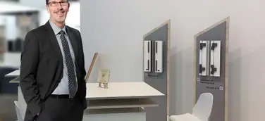 Dr. Hahn verzichtet auf Fensterbau