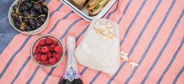 Home sweet Holiday: Prosit auf einen köstlich-prickelnden Rosé Sommer