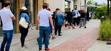 Deutsche Unternehmenskooperation sagt Warteschlangen im Einzelhandel den Kampf an.