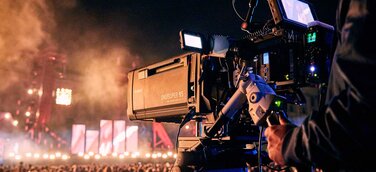 Frankfurter Live Streaming Anbieter erklärt Vorteile eines Live Streams für Festivals