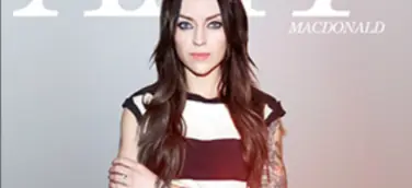 Amy Macdonald platziert sich mit „The Human Demands“ auf Platz 4 der Album-Charts
