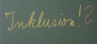 „Man kann schlau sein und behindert“