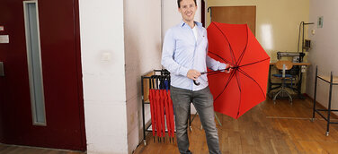 Schirmmacher – Das alte Handwerk im digitalen Zeitalter