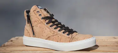 Vegane Schuhe aus Kork: So wird die Welt Schritt für Schritt besser!