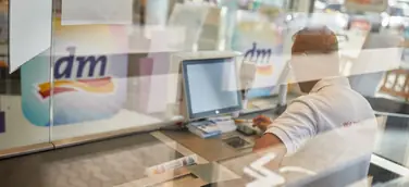 Digitales Bargeldmanagement mit CETIS.EMC in 1000 dm-Märkten