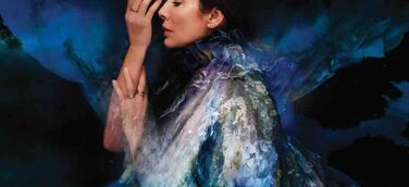 Natalie Imbruglia kündigt nach überstandener Schreibblockade ihr neues Album „FIREBIRD“ für September an