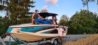 Sportbootverleih am Bodensee setzt sich für Nachhaltigkeit ein - StartUp unterstützt Naturschutz und hilft zur Bußgeldvermeidung.