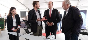 Richtfest für das High Tech Gebäude asto Mäander