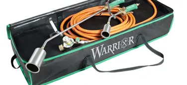 Wertvolles Werkzeug einfach perfekt transportiert – mit der Brennertasche WARRIOR von PERKEO
