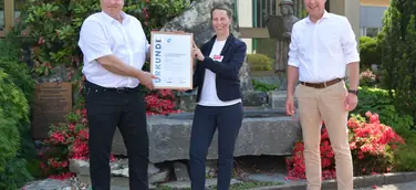 Karl Knauer 10 Jahre Mitglied in CO2-Klimainitiative. Großes Kompensationsprojekt in Ostafrika
