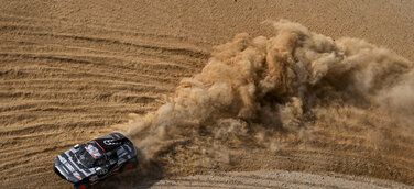 Audi RS Q e-tron #200 (Team Audi Sport), Stéphane Peterhansel/Edouard Boulanger