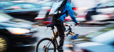 Was als Radfahrer erlaubt ist – als Autofahrer aber nicht