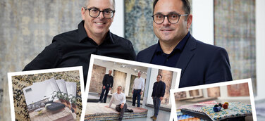 Die Designer und Geschäftsführer der Mischioff AG, Sascha und Dani Misio, präsentieren stolz den neuen Gesamtkatalog.