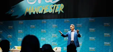 Zukunftsvisionen in Manchester: Audi bringt junge Talente zum One Young World Summit