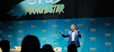 Zukunftsvisionen in Manchester: Audi bringt junge Talente zum One Young World Summit