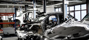 Das Projekt MaterialLoop testet Kreislaufwirtschaftspotenziale von Altfahrzeugen