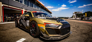 GT4 France 2023 Audi R8 LMS GT4 #888 (CSA Racing), Gaël Castelli/Rodolphe Wallgren