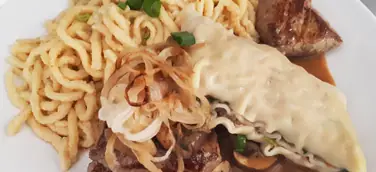 Schwoba-Deller mit Spätzle