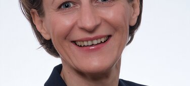 Mentalcoach Snjezana Bacher hilft ihren Klienten, realistische Ziele zu setzen und effektive Strategien zur Umsetzung ihrer Vorsätze zu entwickeln.