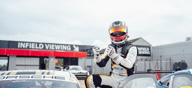 James Kellet, Vizemeister Porsche Carrera Cup GB 2023 wechselt nach Deutschland zu ID Racing