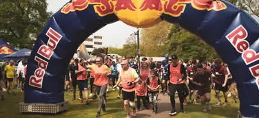 Startschuss des Wigs for Life World Runs 2023 