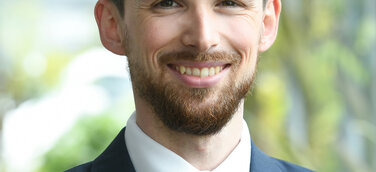 Mit Dr. Viktor Eckel tritt die zweite Generation in die Unternehmensführung ein