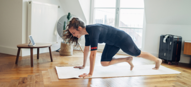 PEPPER - Kabelloser EMS Anzug revolutioniert den Hometraining-Markt.